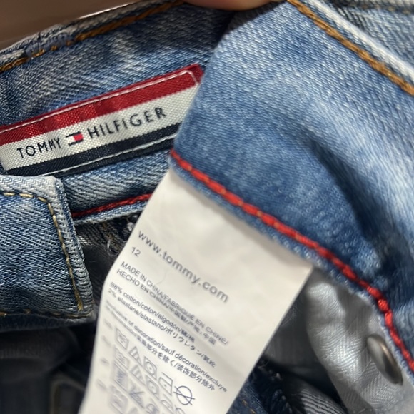 Tommy Hilfiger Jean skirt- size 12 - Picture 3 of 3